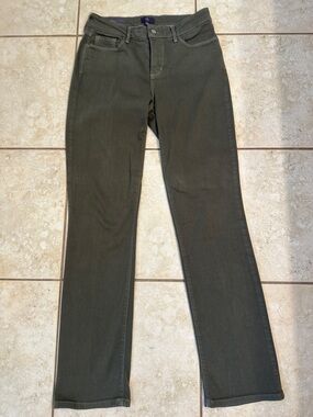 NYDJ Marilyn Straight Jeans in Olive
